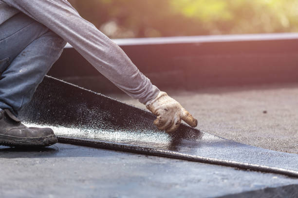 Professional Crawl Space Encapsulation technician working in Drayden, MD